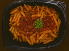 Macarrones con salsa boloñesa casera de ternera.